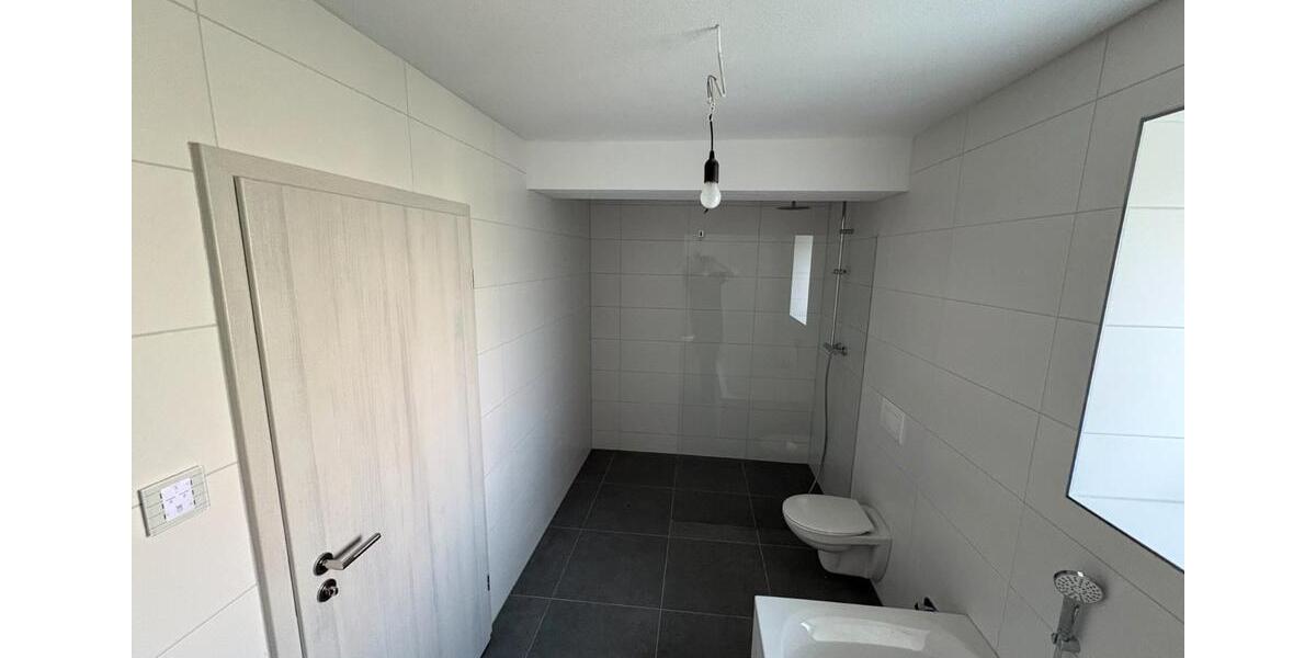 Dachgeschoßwohnung Mantel - 2 Zimmer, 66 m&sup2;, 250.000&euro; | Angebot:27008063