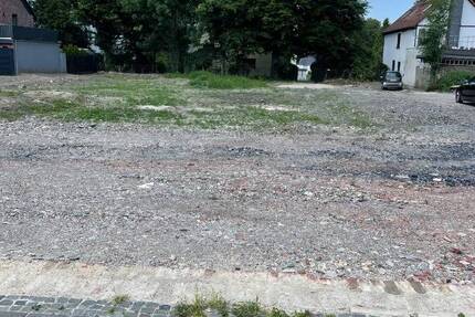 *** Baugrundstück in Ortskernlage, knapp 2.200 BGF plus Tiefgaragen möglich ***