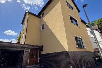 Renovierte 3,5- Zimmerwohnung mit Gartennutzung in Neustadt! zimmer