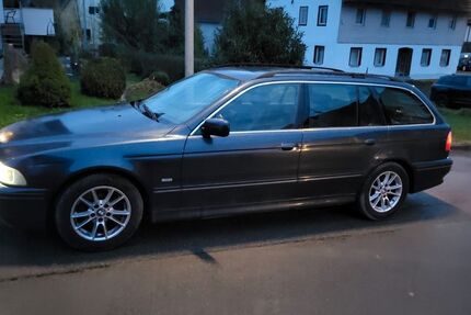 BMW 520 230.000 km 2.150 &euro; Hayingen 72534