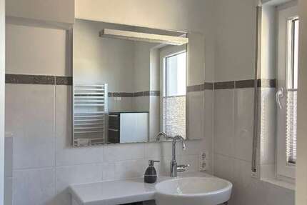 Wohnung Rheinbach-Wormersdorf Wormersdorf - 2 Zimmer, 110 m&sup2;, 950&euro; | Angebot:26406719