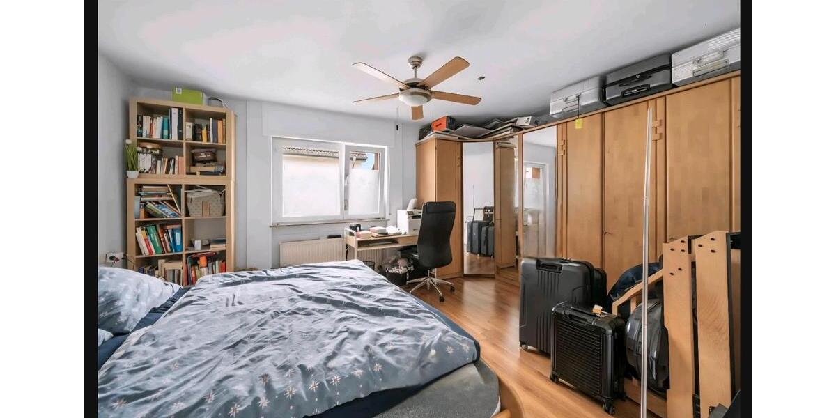 Etagenwohnung Mühlheim am Main - 5 Zimmer, 165 m&sup2;, 2.250&euro; | Angebot:23717001