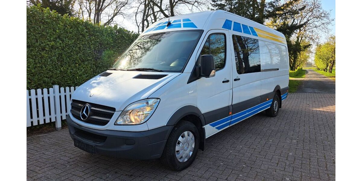 Mercedes-Benz Sprinter 90.000 km 8.390 &euro; Hüven 49751
