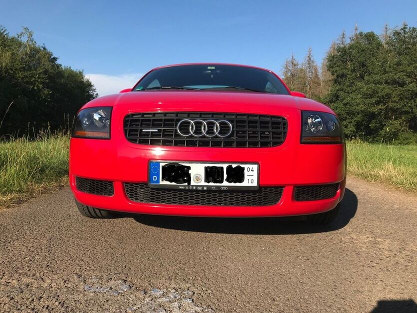 TT