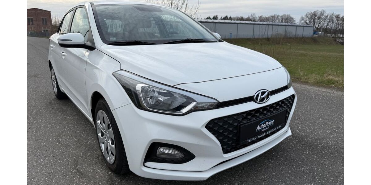 Hyundai i20 133.000 km 6.900 &euro; Sohren 55487