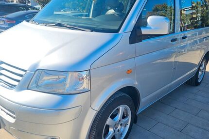 VW T5 Transporter 207.000 km 7.950 &euro; Aschaffenburg 63741