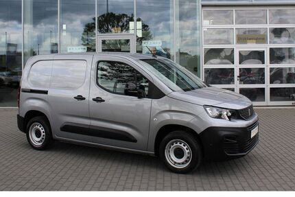 Peugeot Partner 32.039 km 12.995 &euro; Potsdam 14482