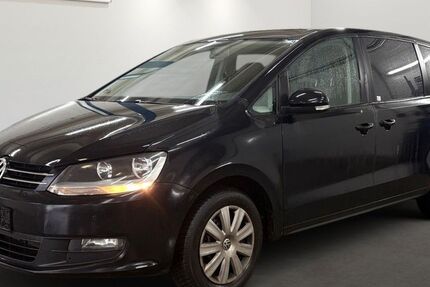 VW Sharan 220.181 km 7.999 &euro; Berlin 12681