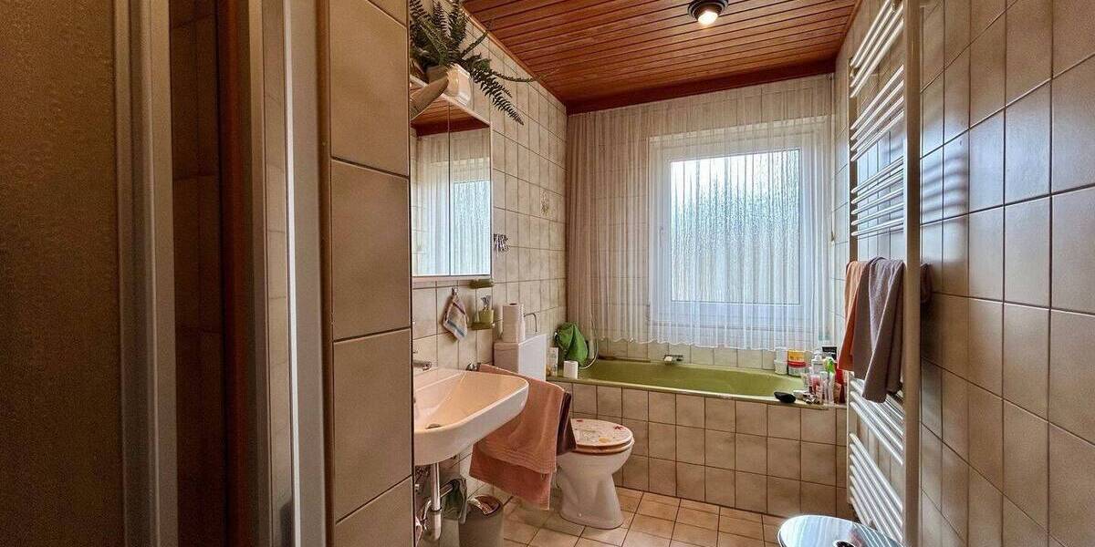 Einfamilienhaus Erlangen Burgberg - 6 Zimmer, 200 m&sup2;, 785.000&euro; | Angebot:26859185