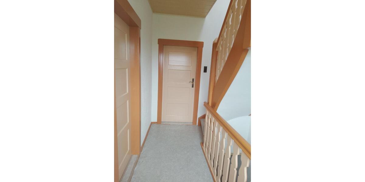 Einfamilienhaus Luckenwalde - 5 Zimmer, 124 m&sup2;, 1.320&euro; | Angebot:25054352