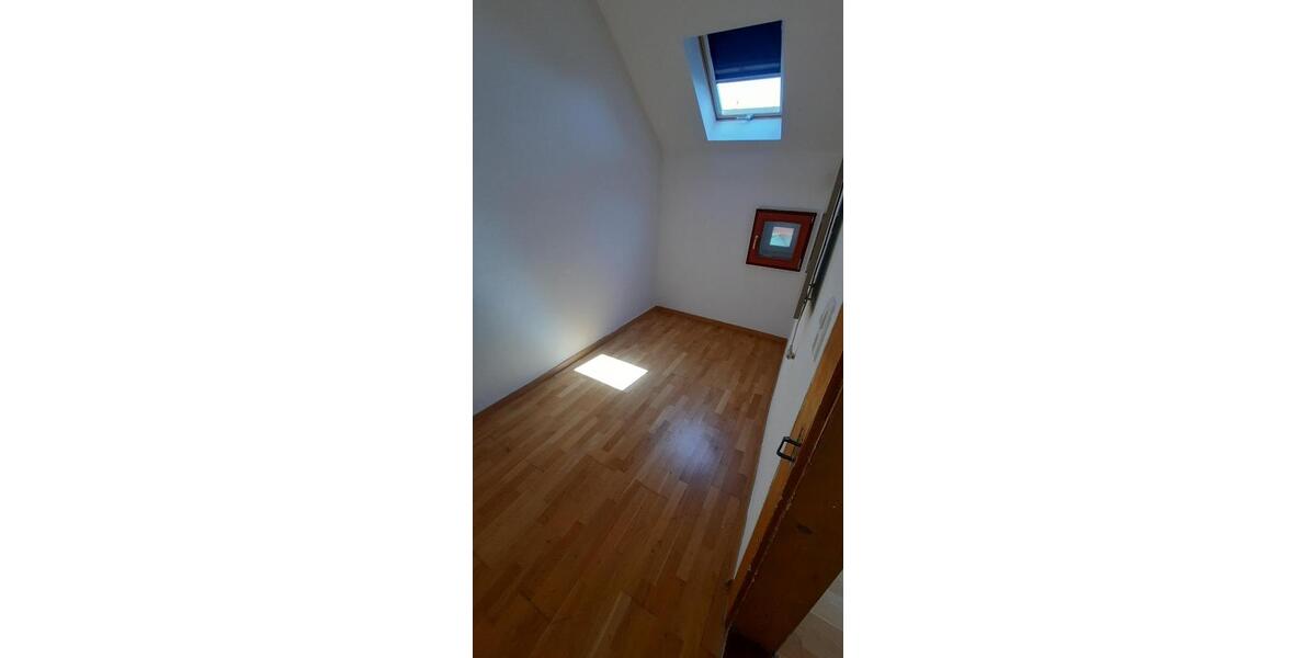 Dachgeschoßwohnung Riedlingen - 6 Zimmer, 104 m&sup2;, 245.000&euro; | Angebot:26646567