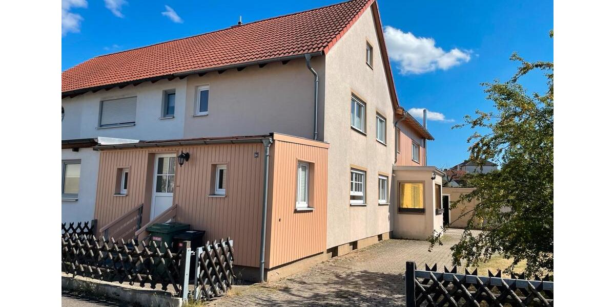 Doppelhaushälfte Weißenburg in Bayern - 5 Zimmer, 130 m&sup2;, 495.000&euro; | Angebot:27021523