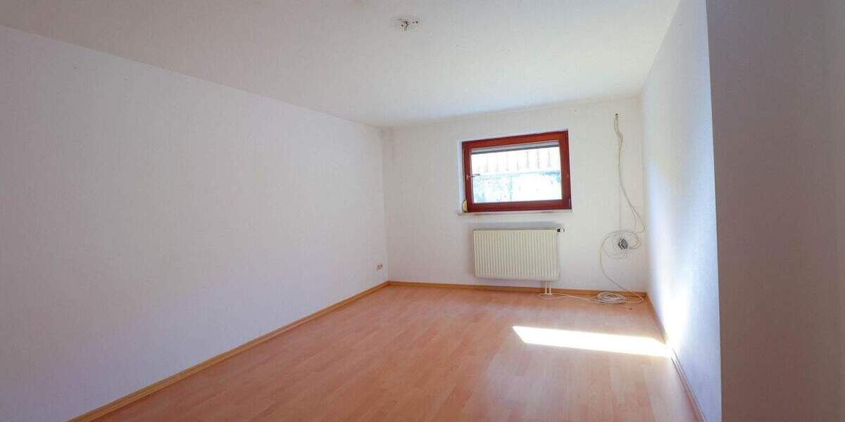 Doppelhaushälfte Ebersberg - 4 Zimmer, 125 m&sup2;, 1.800&euro; | Angebot:24867360