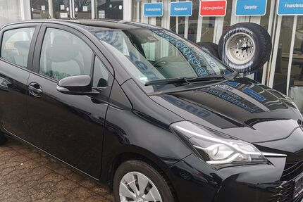 Toyota Yaris 27.070 km 14.700 &euro; Garbsen 30827