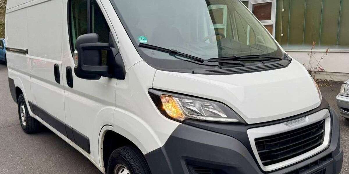 Peugeot Boxer 87.000 km 14.990 € Würzburg 97080