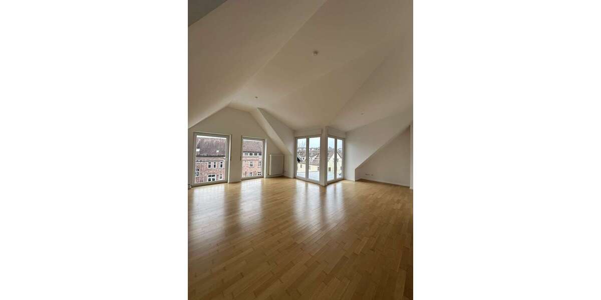 Etagenwohnung Buchen - 4 Zimmer, 140 m&sup2;, 350.000&euro; | Angebot:25801654