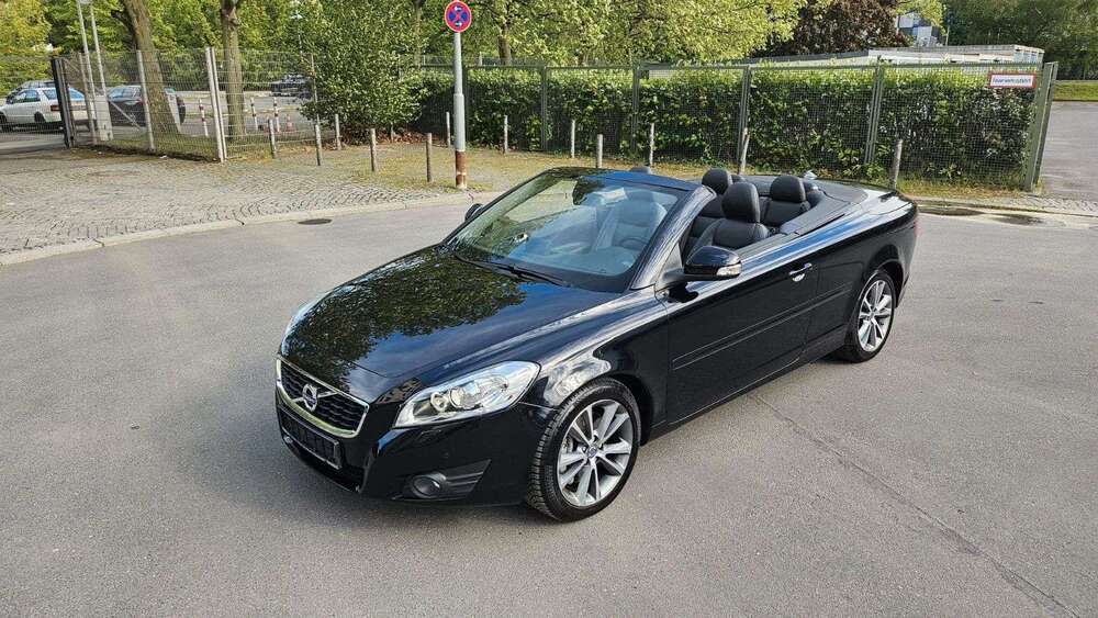 Volvo C70 61.700 km 22.500 &euro; Berlin 10709