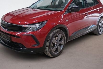 Opel Grandland (X) 29.997 km 19.480 € Kelheim 93309