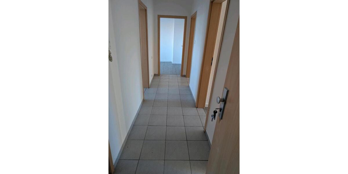 4 Raum Wohnung mit Balkon zimmer