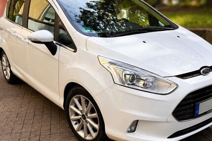 Ford B-Max 57.500 km 8.490 &euro; Stuttgart 70178