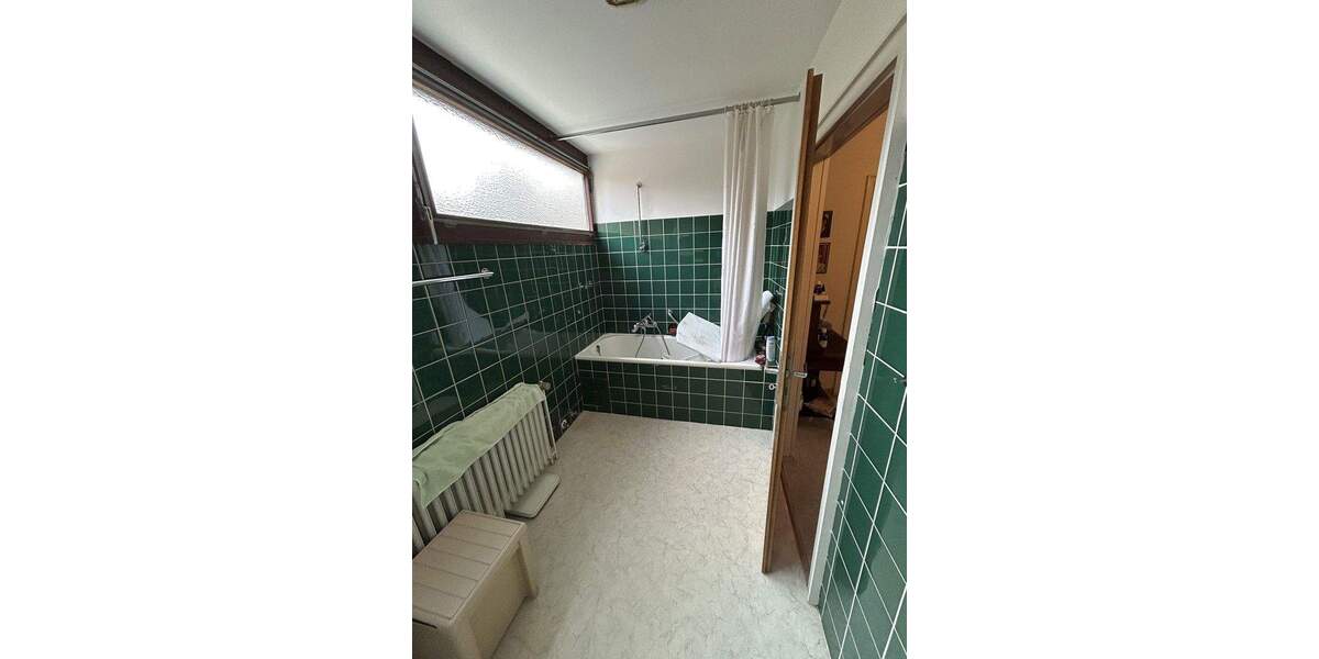 Von privat: Reihenmittelhaus mit 5 Zimmern, Garten, Keller und Garage in Bovenden 5 zimmer