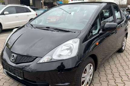 Honda Jazz 109.452 km 2.999 &euro; München 81825