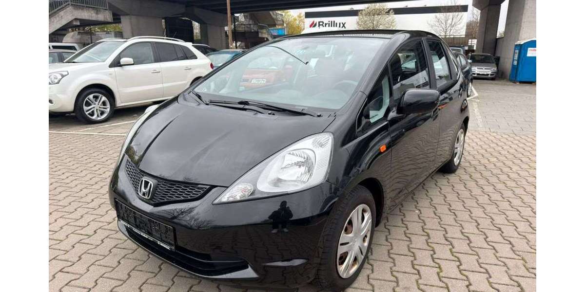 Honda Jazz 109.452 km 2.999 &euro; München 81825