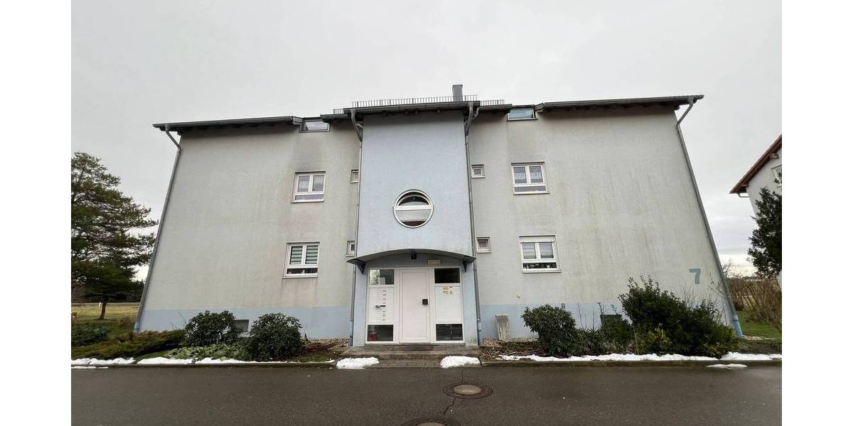 Etagenwohnung Kabelsketal Schwoitsch - 3 Zimmer, 75 m&sup2;, 110.000&euro; | Angebot:25671518