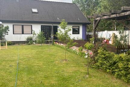 4 Zimmer Wohnung mit Garten in einem zwei Familienhaus 4 zimmer