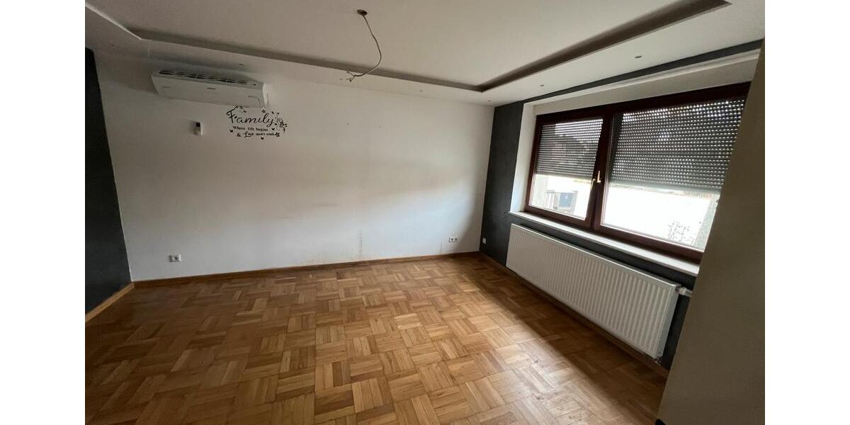 Mehrfamilienhaus, Wohnhaus Ipsheim - 7 Zimmer, 170 m&sup2;, 500.000&euro; | Angebot:27024843