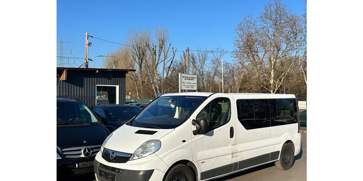 Opel Vivaro 199.760 km 11.999 &euro; Frankfurt am Main 60486