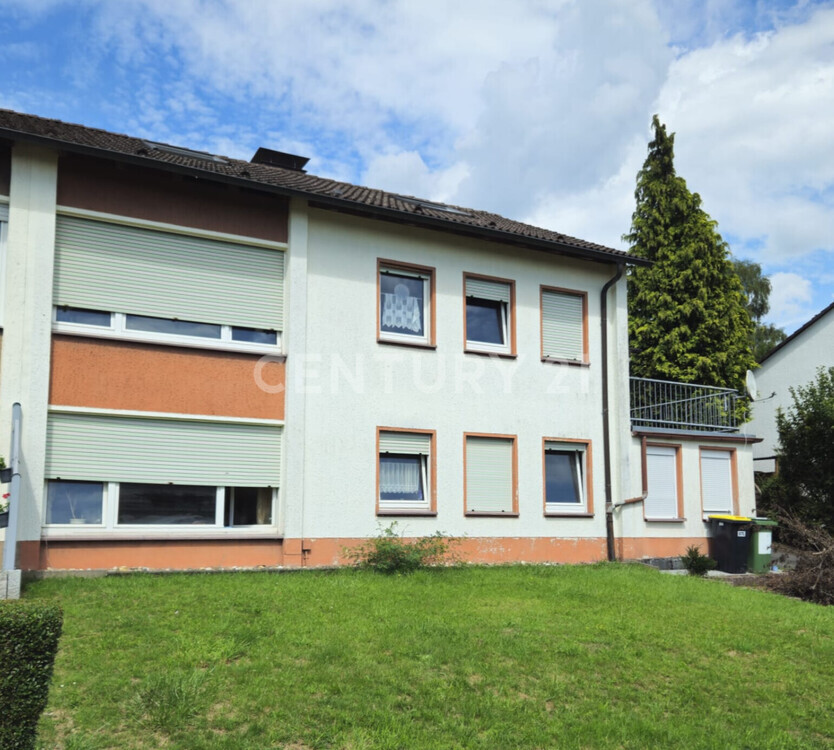 Zweifamilienhaus für Handwerker in ruhiger Lage