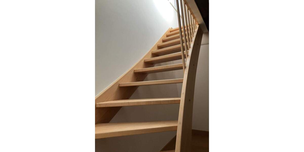 Mehrfamilienhaus, Wohnhaus Helsa - 1 Zimmer, 224 m&sup2;, 2.050&euro; | Angebot:25337459