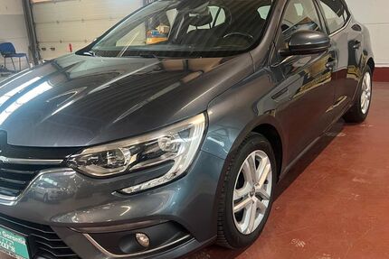 Renault Megane 156.269 km 6.699 &euro; Rheinberg 47495