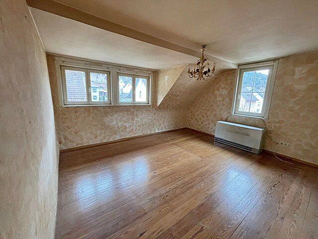 Etagenwohnung Höfen an der Enz - 3 Zimmer, 80 m&sup2;, 79.000&euro; | Angebot:26273998
