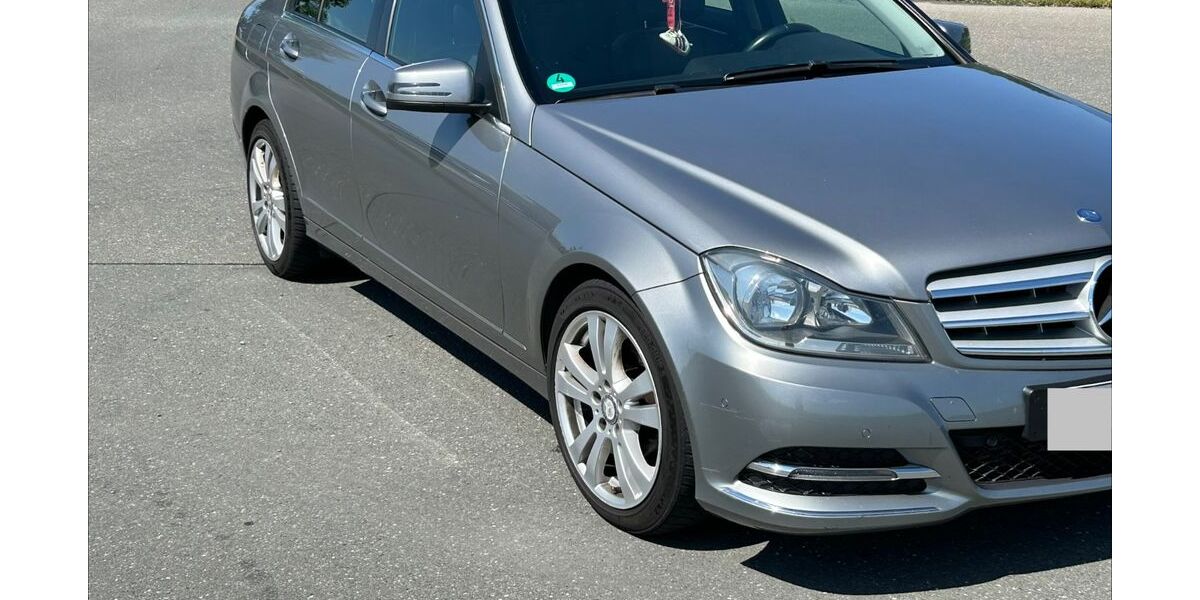 Mercedes-Benz C 180 197.500 km 6.800 &euro; Neuensalz 08541
