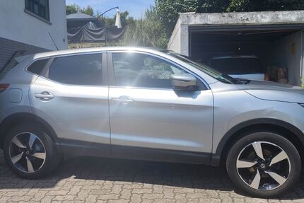 Nissan Qashqai 118.000 km 11.500 &euro; Massweiler 66506