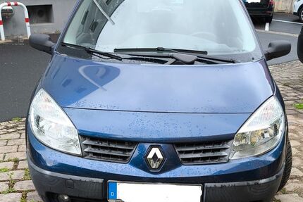 Renault Scenic 140.705 km 1.999 &euro; Würzburg 97078