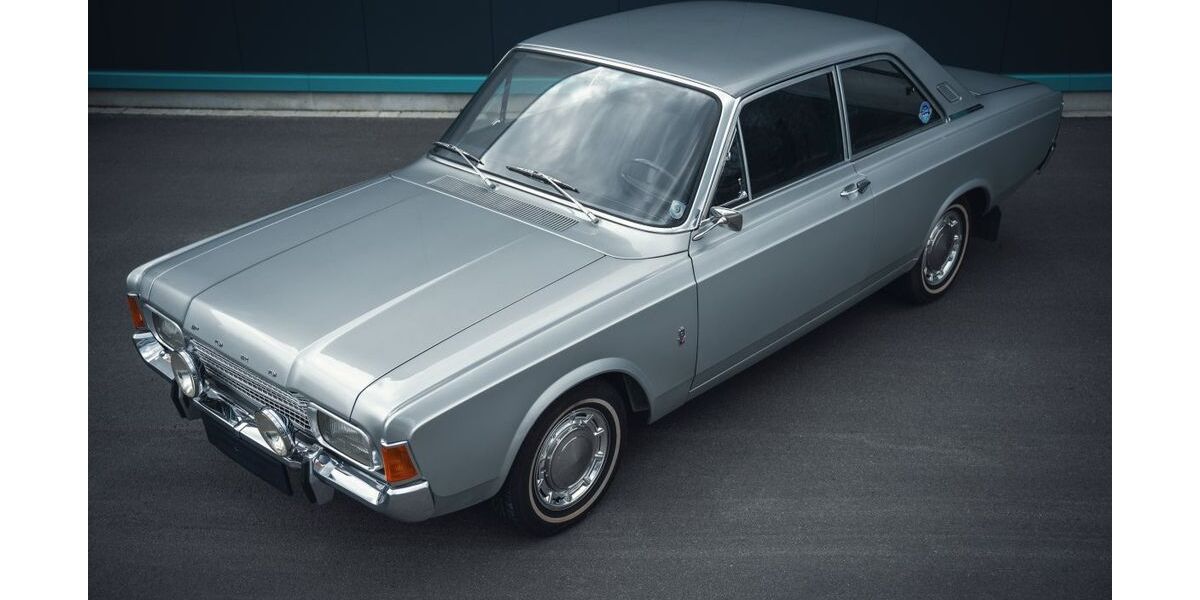 Ford Taunus 49.630 km 25.000 &euro; Pirna 01796