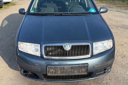 Skoda Fabia 371.000 km 950 &euro; Moosburg 85368