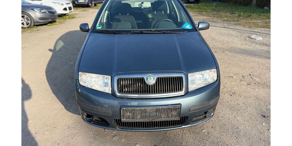 Skoda Fabia 371.000 km 950 &euro; Moosburg 85368