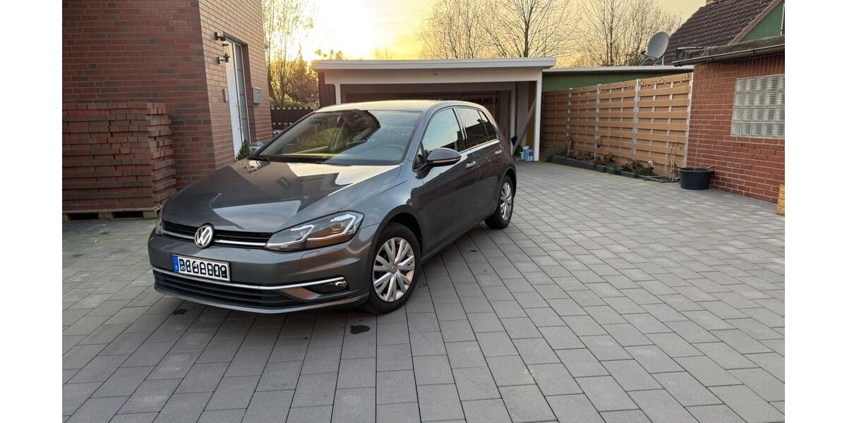 VW Golf 98.000 km 15.500 &euro; Rinteln 31737