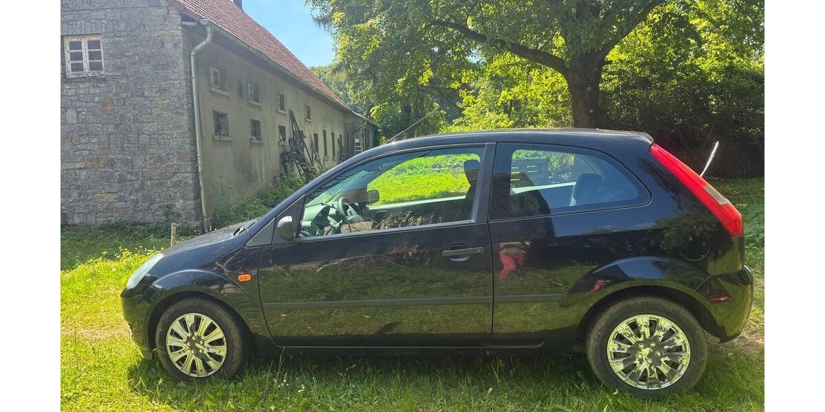 Ford Fiesta 180.000 km 1.100 &euro; Bissendorf 49143