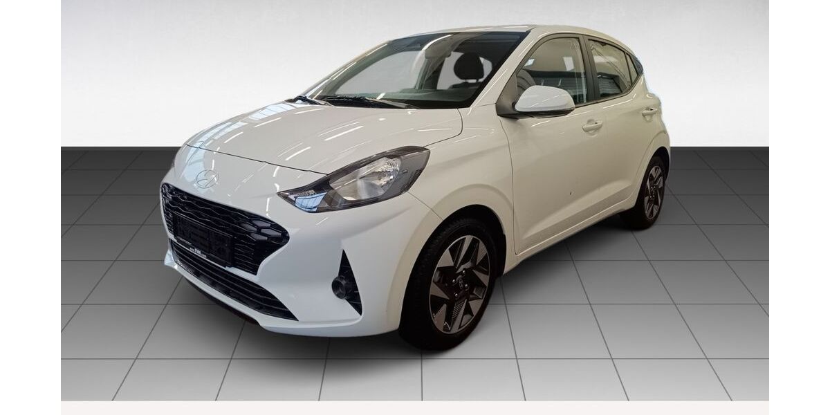 Hyundai i10 5.361 km 16.790 &euro; Freyburg 06632