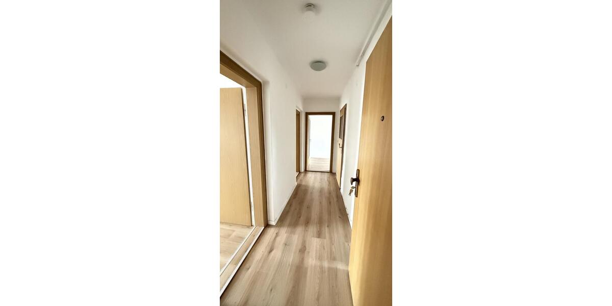 Etagenwohnung Wittenberg Lutherstadt - 3 Zimmer, 61 m&sup2;, 315&euro; | Angebot:25985612