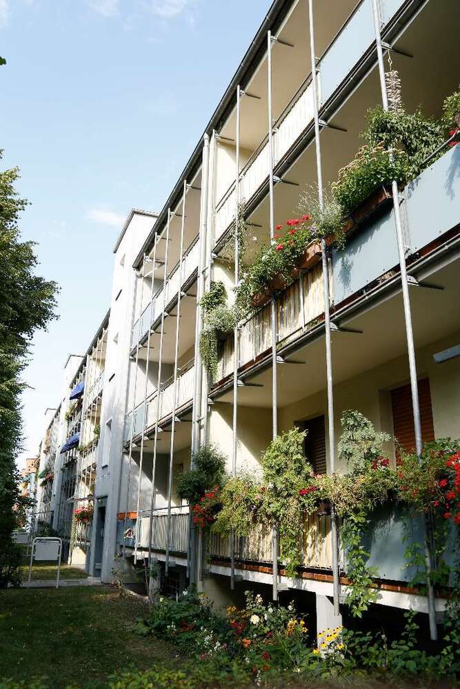 Wohnung zum Mieten in Mannheim 700 € 79.32 m²