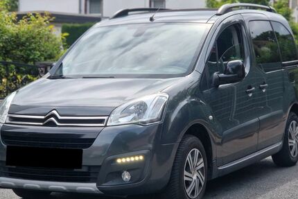 Citroen Berlingo 152.000 km 7.490 &euro; Hannover 30167