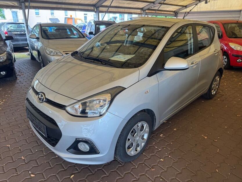 i10