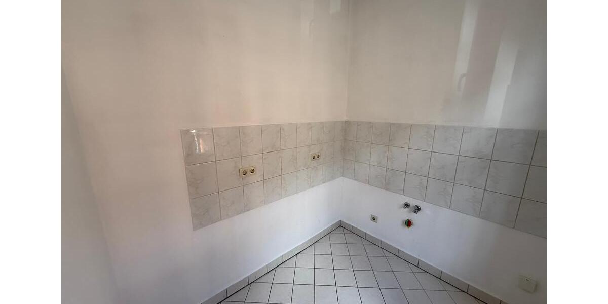 Etagenwohnung Zwickau - 5 Zimmer, 118 m&sup2;, 699&euro; | Angebot:25756475