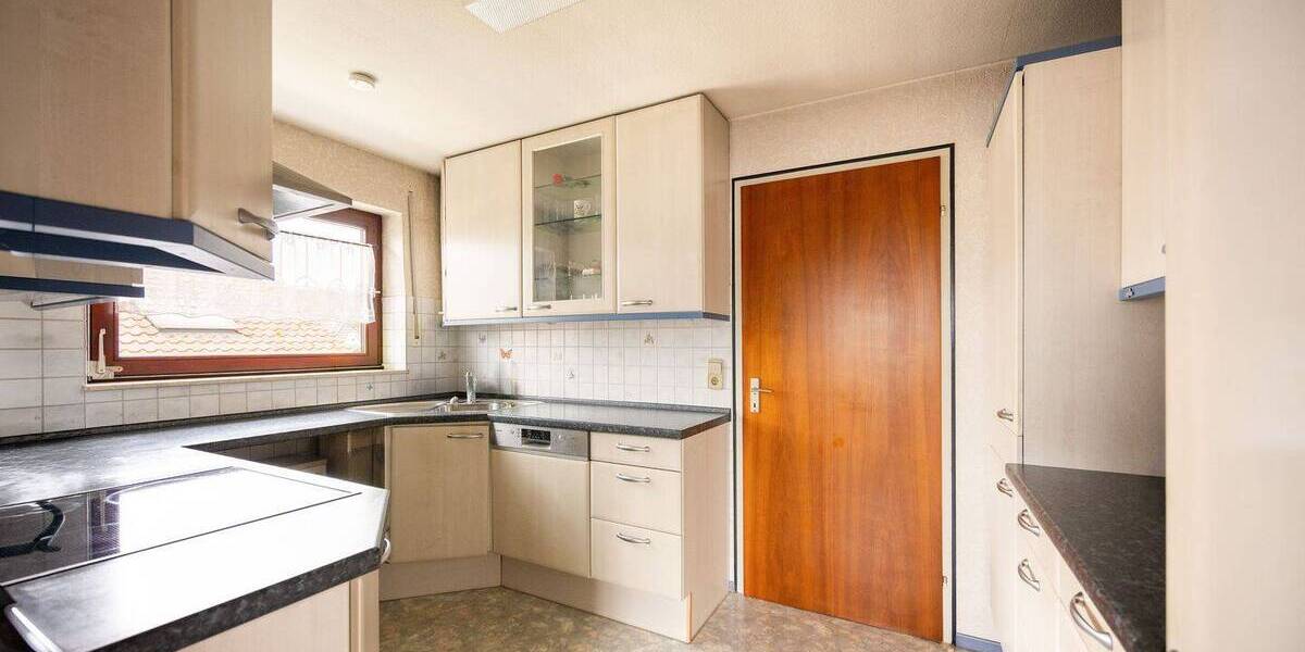 Mehrfamilienhaus, Wohnhaus Vaihingen an der Enz Kleinglattbach - 7 Zimmer, 182 m&sup2;, 495.000&euro; | Angebot:26345663